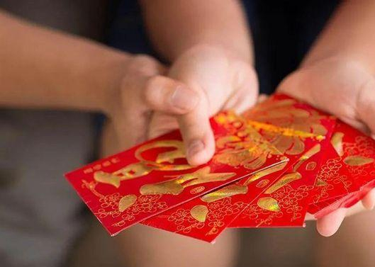 关切员工父母，为员工父母设置关切金造度